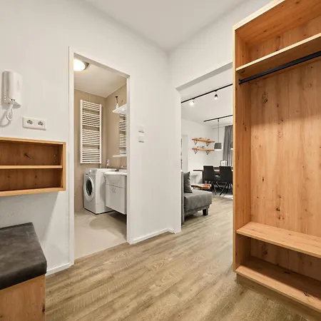 Apartmant Roleen Topc32 By Four Seasons Apartment *